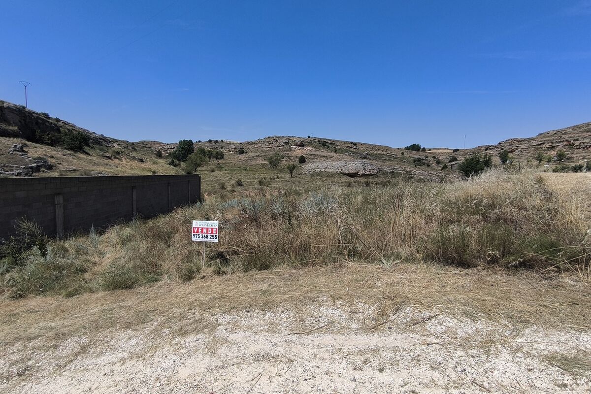 Solar en El Burgo de Osma – foto 1
